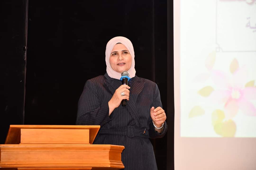 مسابقة-كبيرة-للشطرنج-تنظمها-كلية-البنات-بجامعة-عين-شمس-لطلابها
