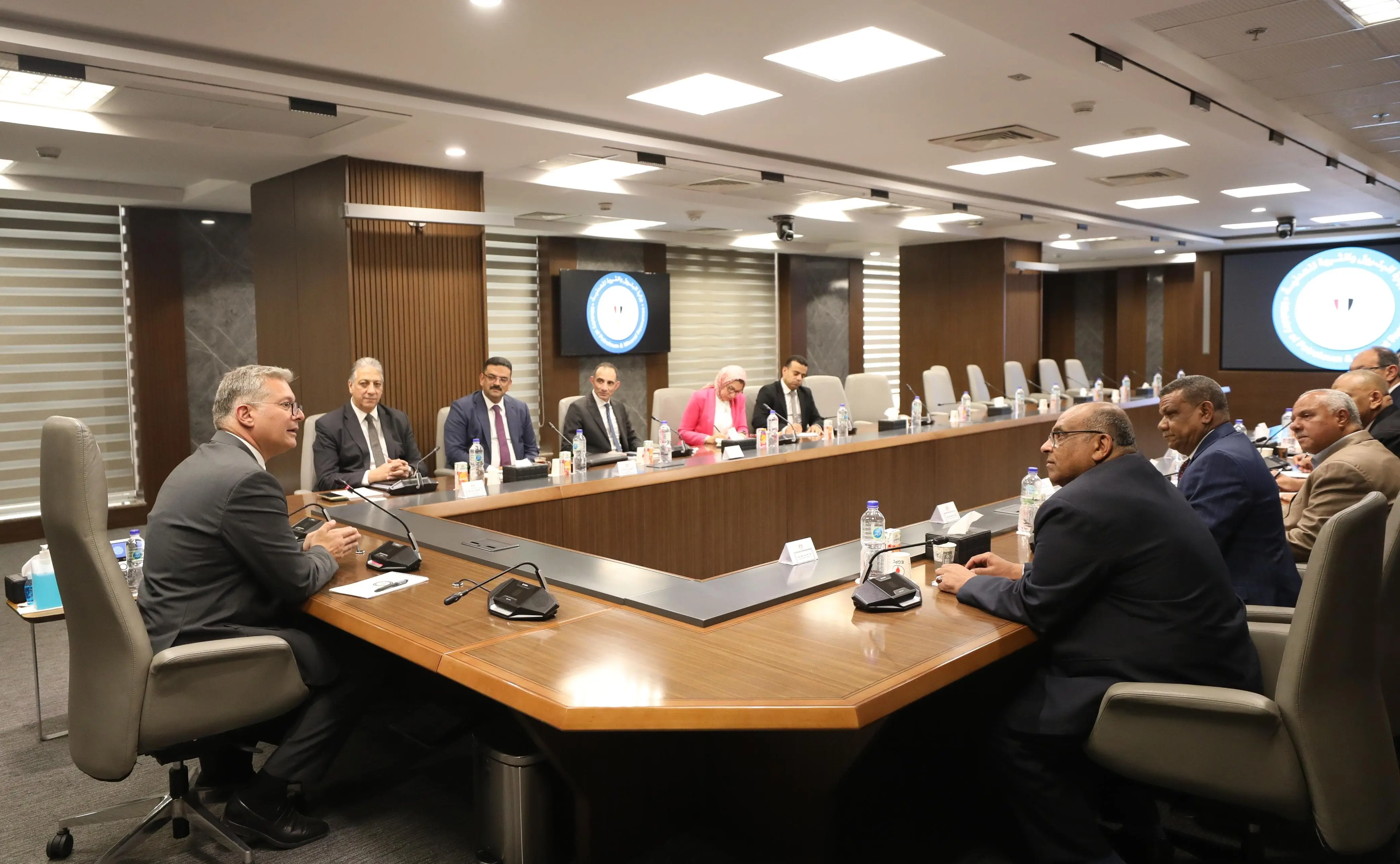 وزير-البترول-يبحث-مع-النقابة-العامة-للمناجم-والمحاجر-التعاون-في-تطوير-قطاع-التعدين