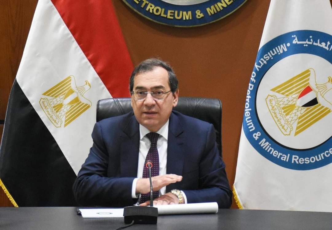 لخفض الانبعاثات.. بدء انشاء محطة كهرباء من الطاقة الشمسية بمصفاة تكرير أسيوط
