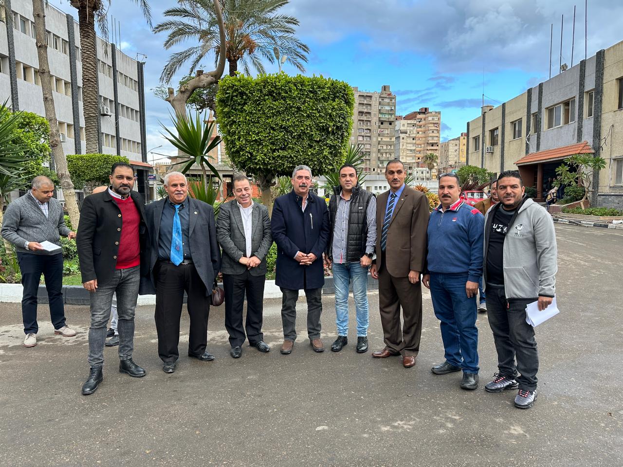لليوم الثالث.. العاملون بشركة الاسكندرية للبترول يواصلون التصويت فى انتخابات الرئاسة