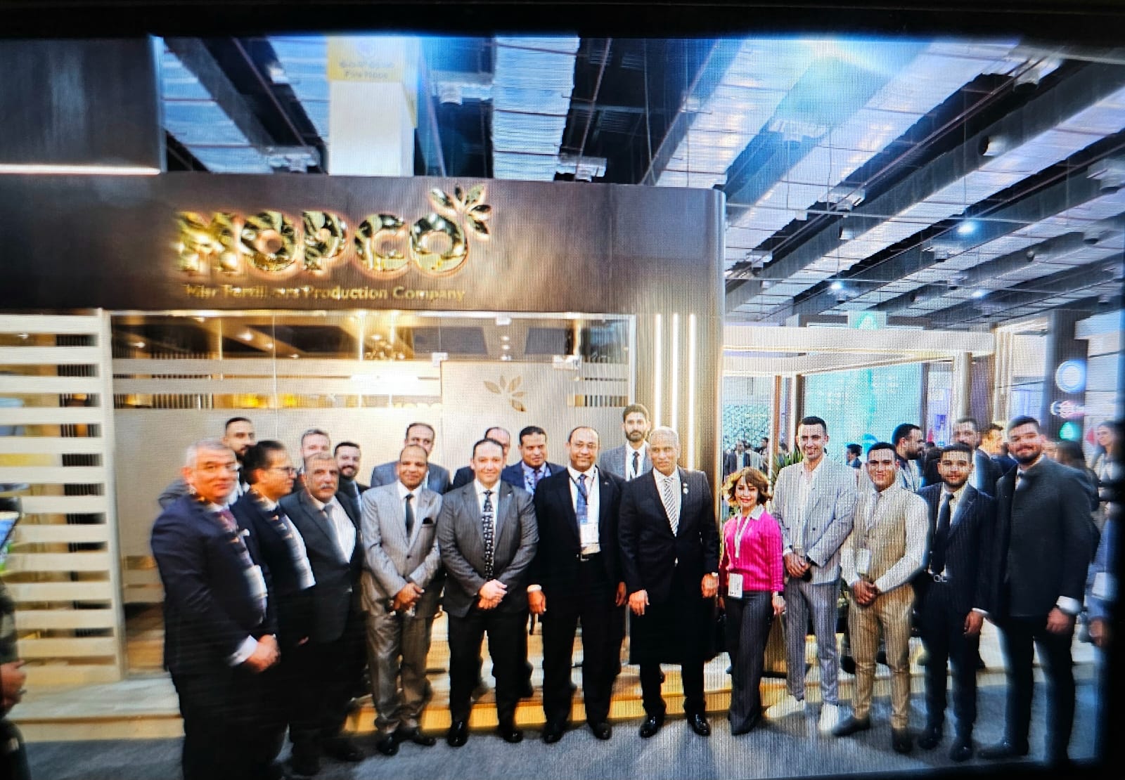 المهندس إبراهيم مكي يتفقد جناح موبكو ويلتقي بالمهندس أحمد محمود