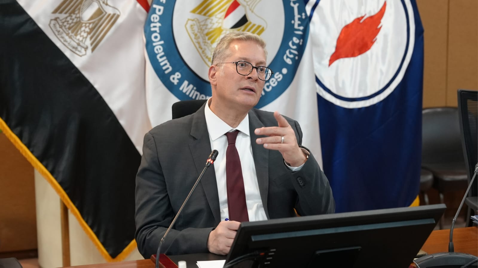 وزير-البترول-يتابع-مع-شيفرون-تعزيز-التنسيق-للانتهاء-من-اتفاقيات-ربط-حقل-أفروديت-القبرصي-بمصر