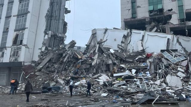 ميديا كوير بالتعاون مع عالم واحد للإعلام والبرمجيات تطلب توظيف صحفيين على دراية بمهارات محركات البحث والمحتوى المدمج