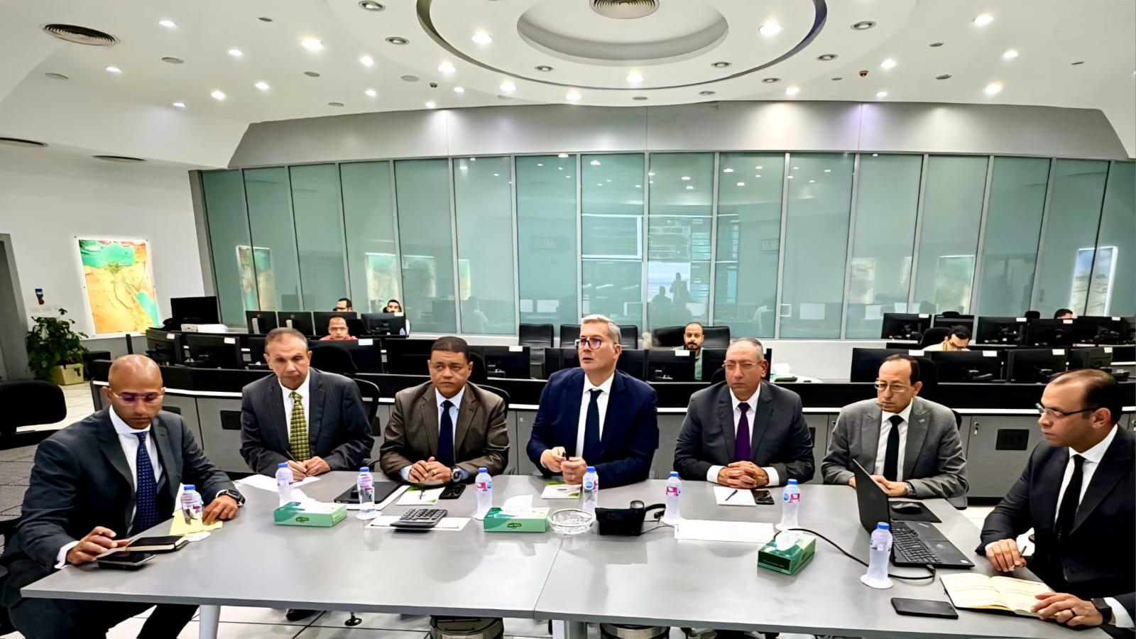 وزير البترول يطمئن على تأمين تدفقات الغاز لمحطات الكهرباء وقطاعات الاستهلاك 