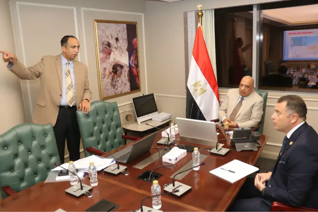 وزير-الكهرباء-يبحث-الاستعدادات-الأمنية-واستقبال-الوقود-النووي-في-الضبعة