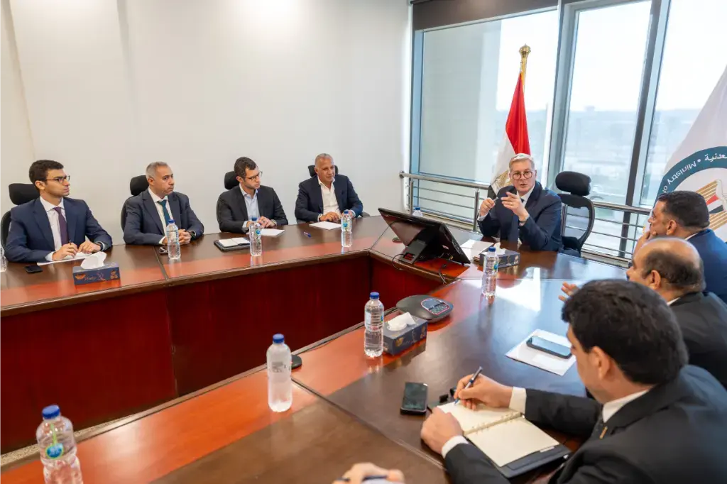 وزير-البترول-يبحث-مع-السويدي-كابيتال-تسريع-تنفيذ-مصنع-الأسمدة-الفوسفاتية-بالمنطقة-الاقتصادية-لقناة-السويس