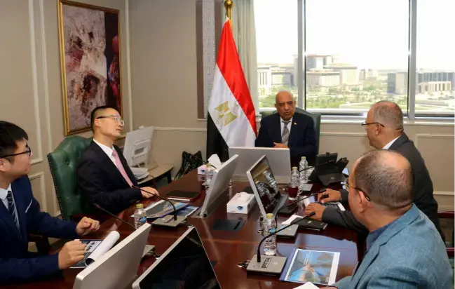 مصر تنسِّق مع 