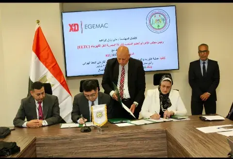 «الكهرباء»-توقع-عقدًا-بـ«منطقة-القناة»-لتعزيز-استقرار-الشبكة-الموحدة