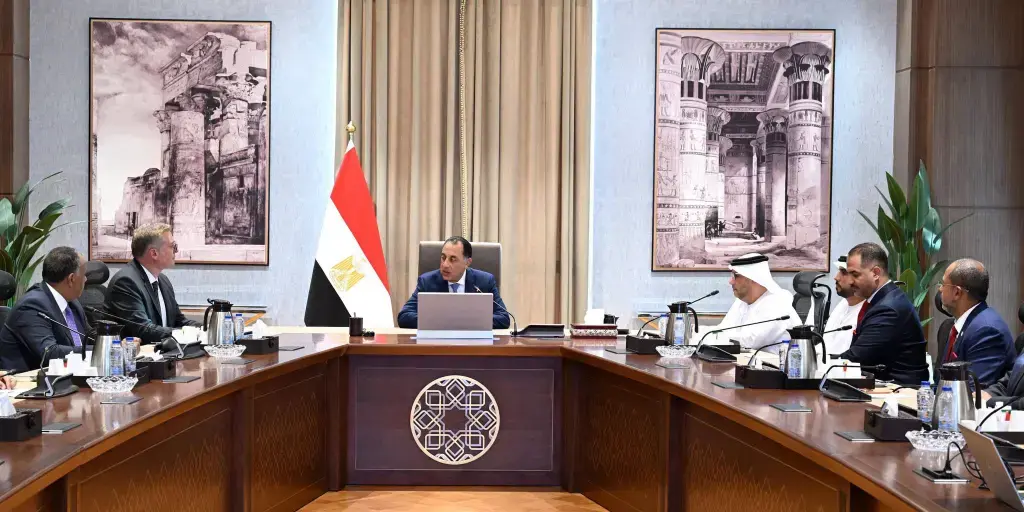 لتعزيز مكانة مصر كمركز للطاقة: رئيس الوزراء يتابع مستجدات تأسيس المنطقة الحرة لشركة 