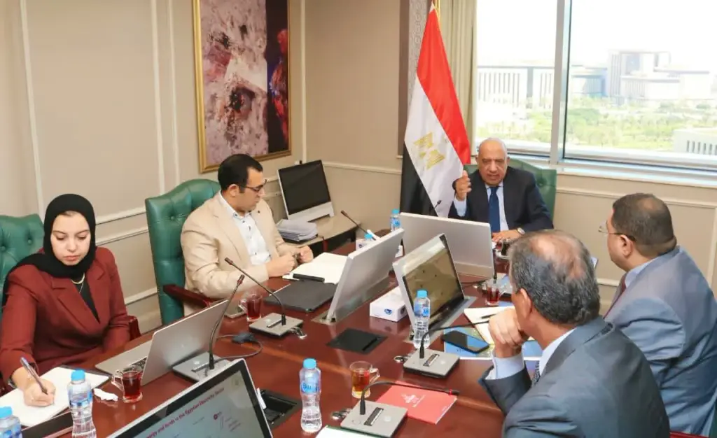 وزير الكهرباء يتابع خطوات تحرير سوق الكهرباء وتعزيز المنافسة وجذب الاستثمارات