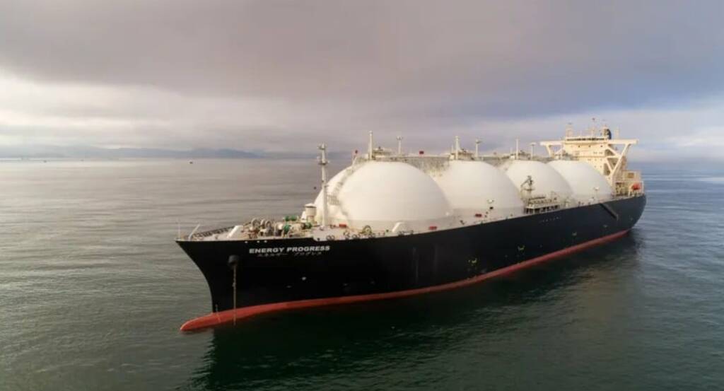 تراجع-أسعار-الغاز-المسال-في-آسيا-مع-ترقب-تأمين-هرمز